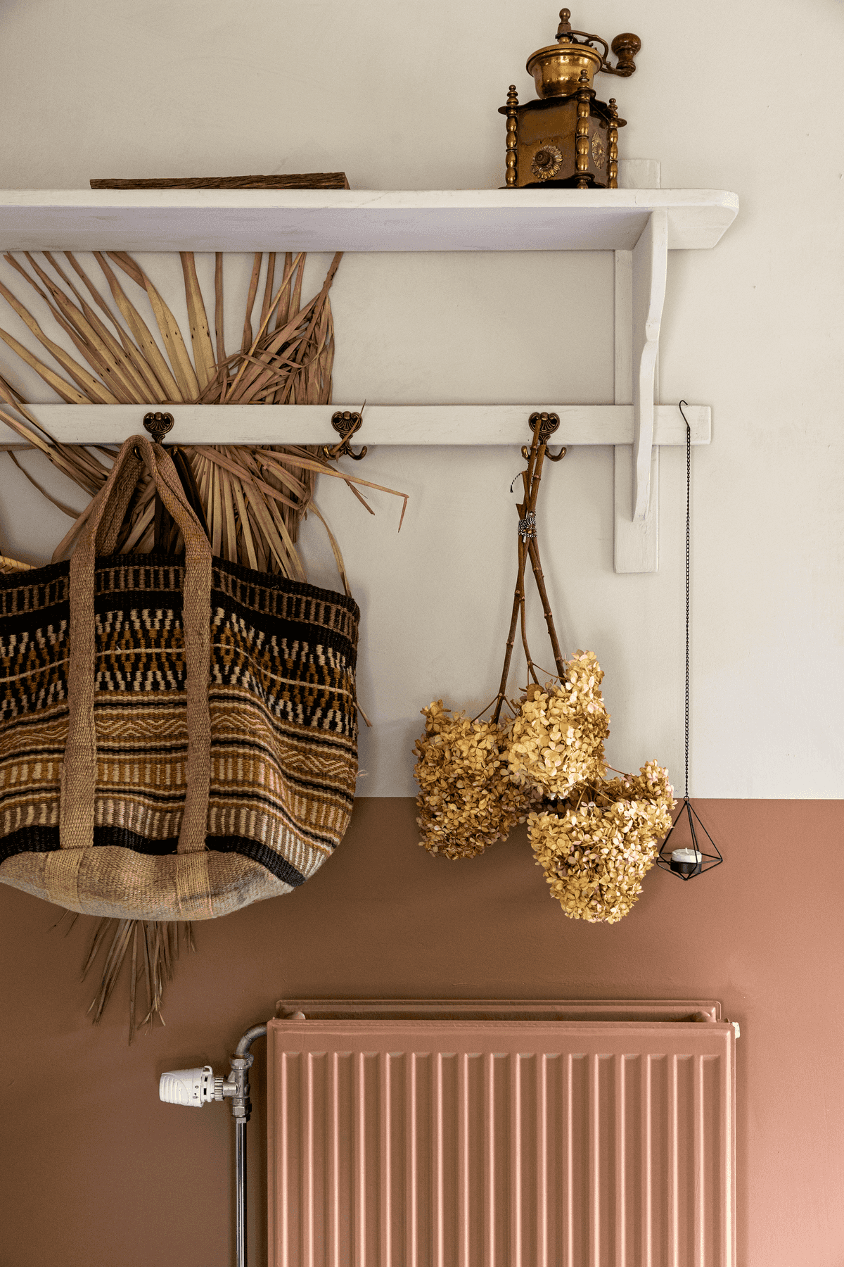 inspiratiebeeld magazine lente 2024 tweekleurenmuur