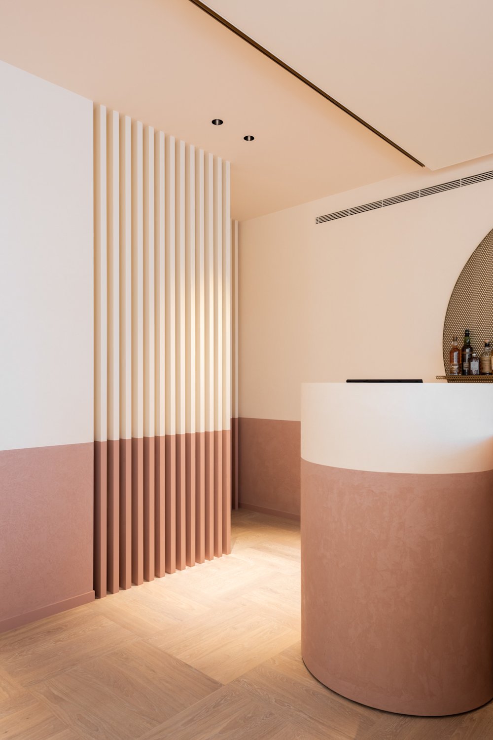 muur - roze-wit - deco design - inspiratie (9)