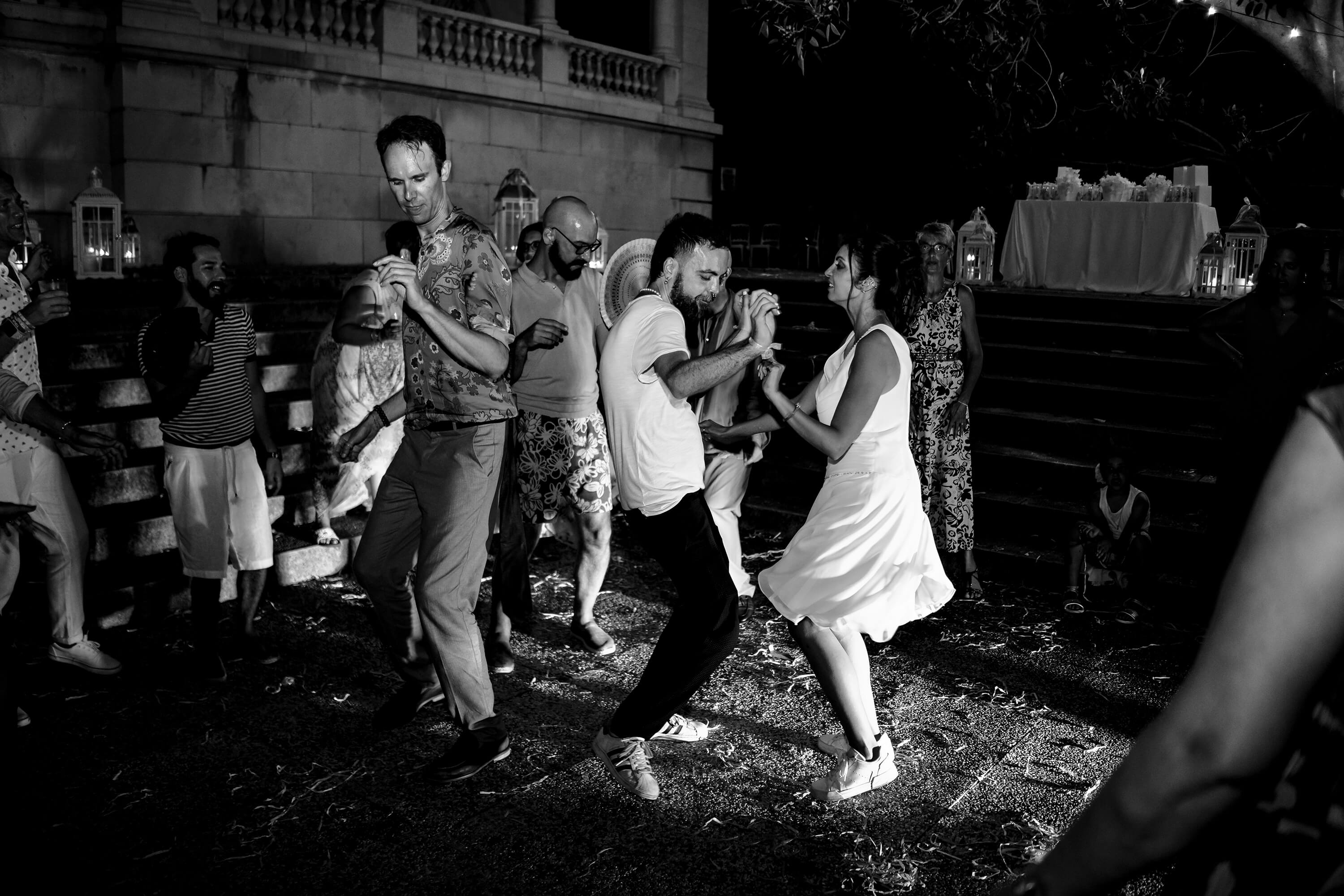 balli durante un matrimonio a villa ormond, a sanremo