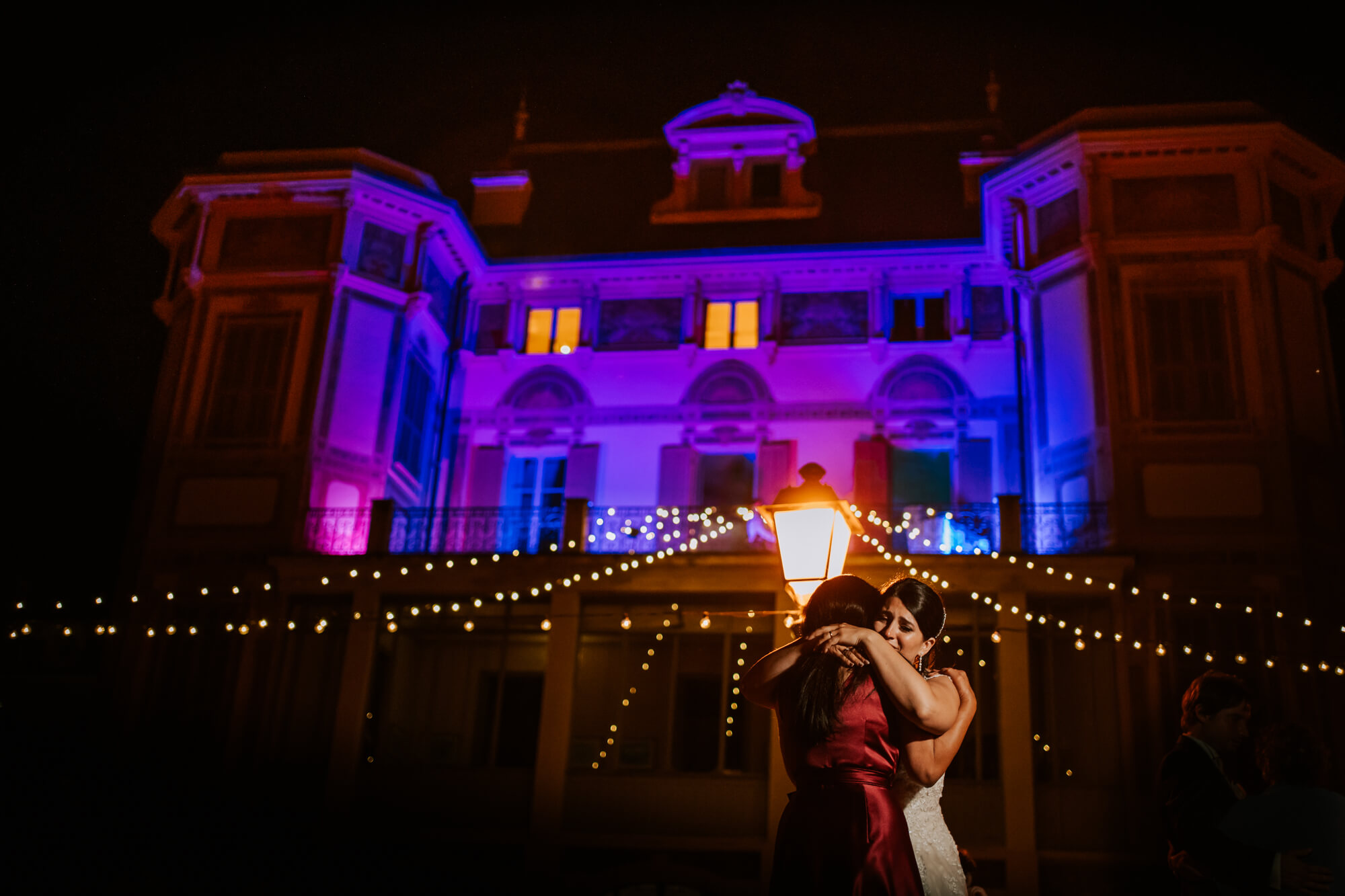 una foto di matrimonio a villa nobel, location di matrimoni a Sanremo, in provincia di Imperia.