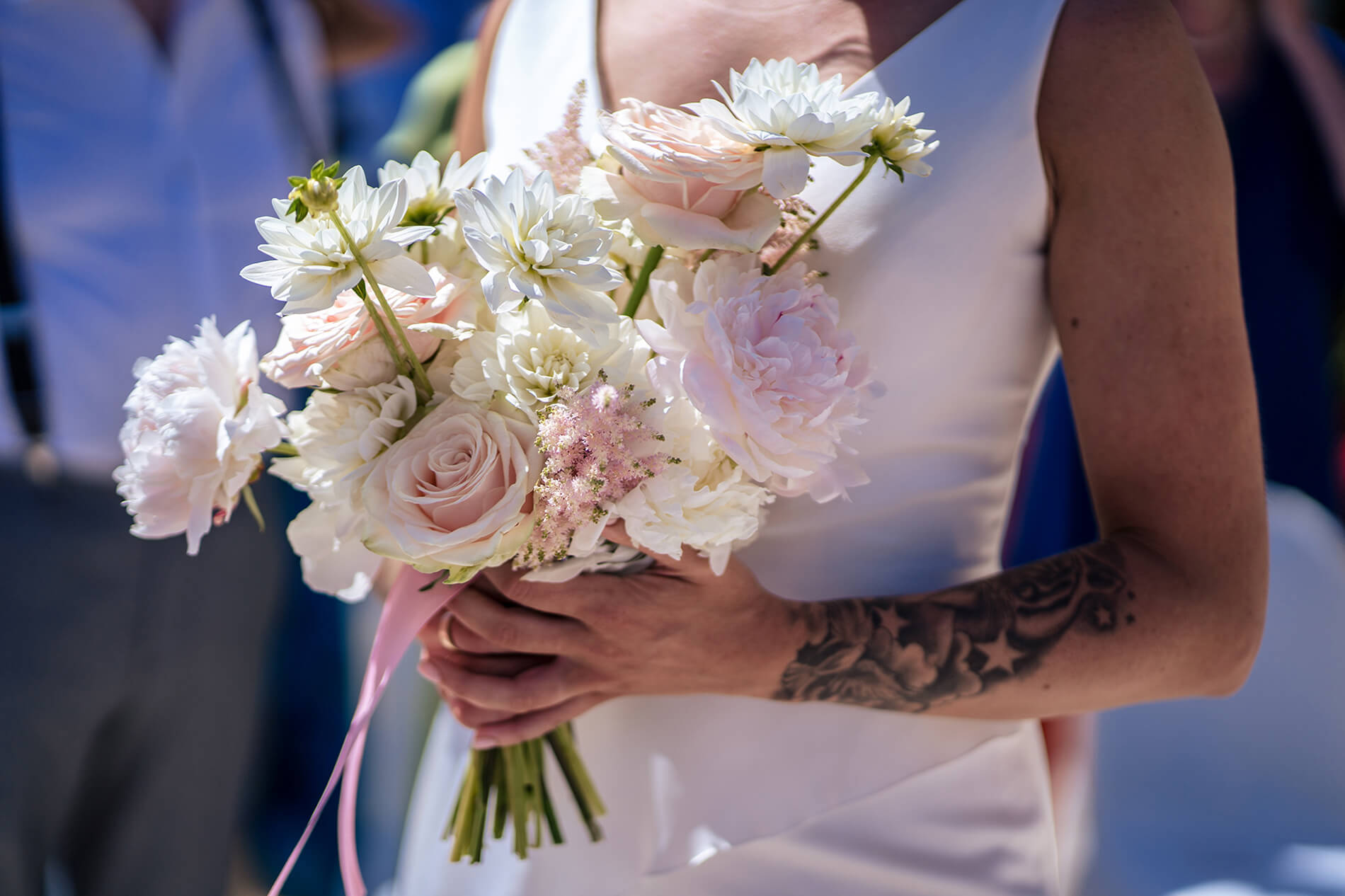 il bouquet della sposa al matrimonio same sex all'hotel royal a Sanremo