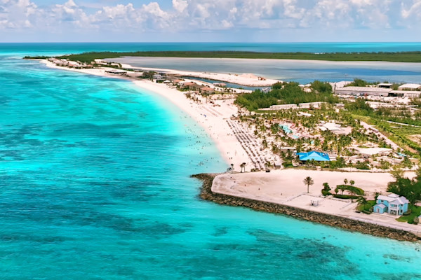 //images.ctfassets.net/1roij4s04al1/3dNwF7QvI2c5W5LvxpiMov/ebe16e2bfd93416ac731371d1e185c83/IMG-BEACHCLUB-2022-drone-021-extended-600x400.jpeg