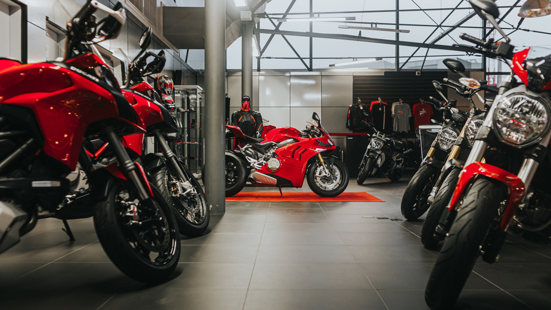 Ducati Curitiba une-se ao Projeto Audi-Ducati