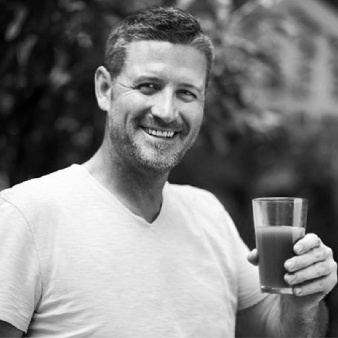 Let It Out | guest on season 2 episode 42