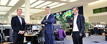 970x404-Richard reporting