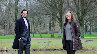 840x473 Engagement PB2