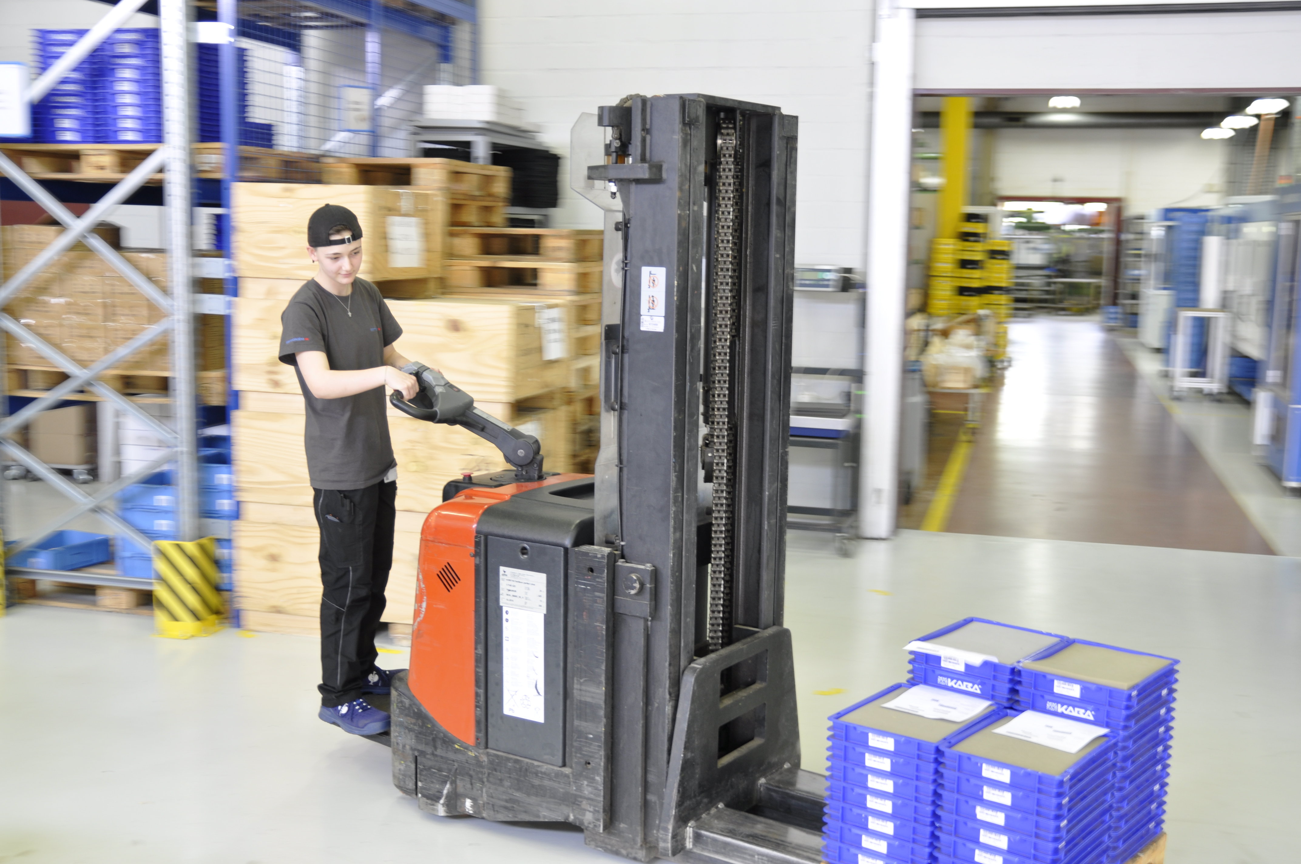 Logistiker / Logistikerin EFZ