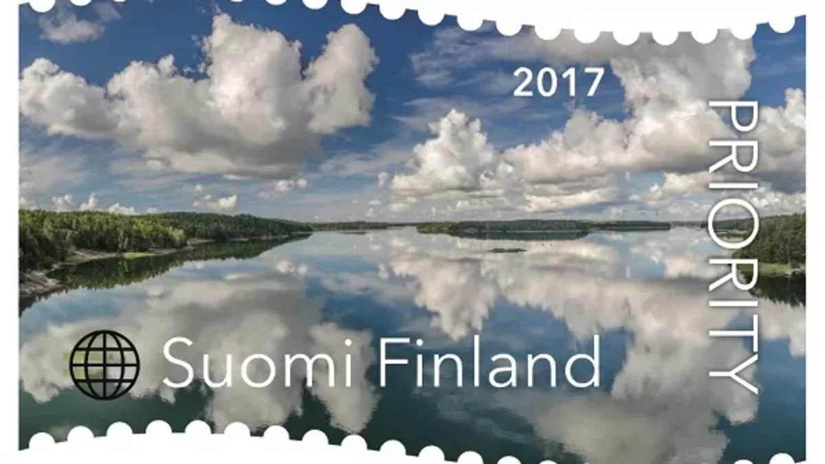 Pilviä saaristossa