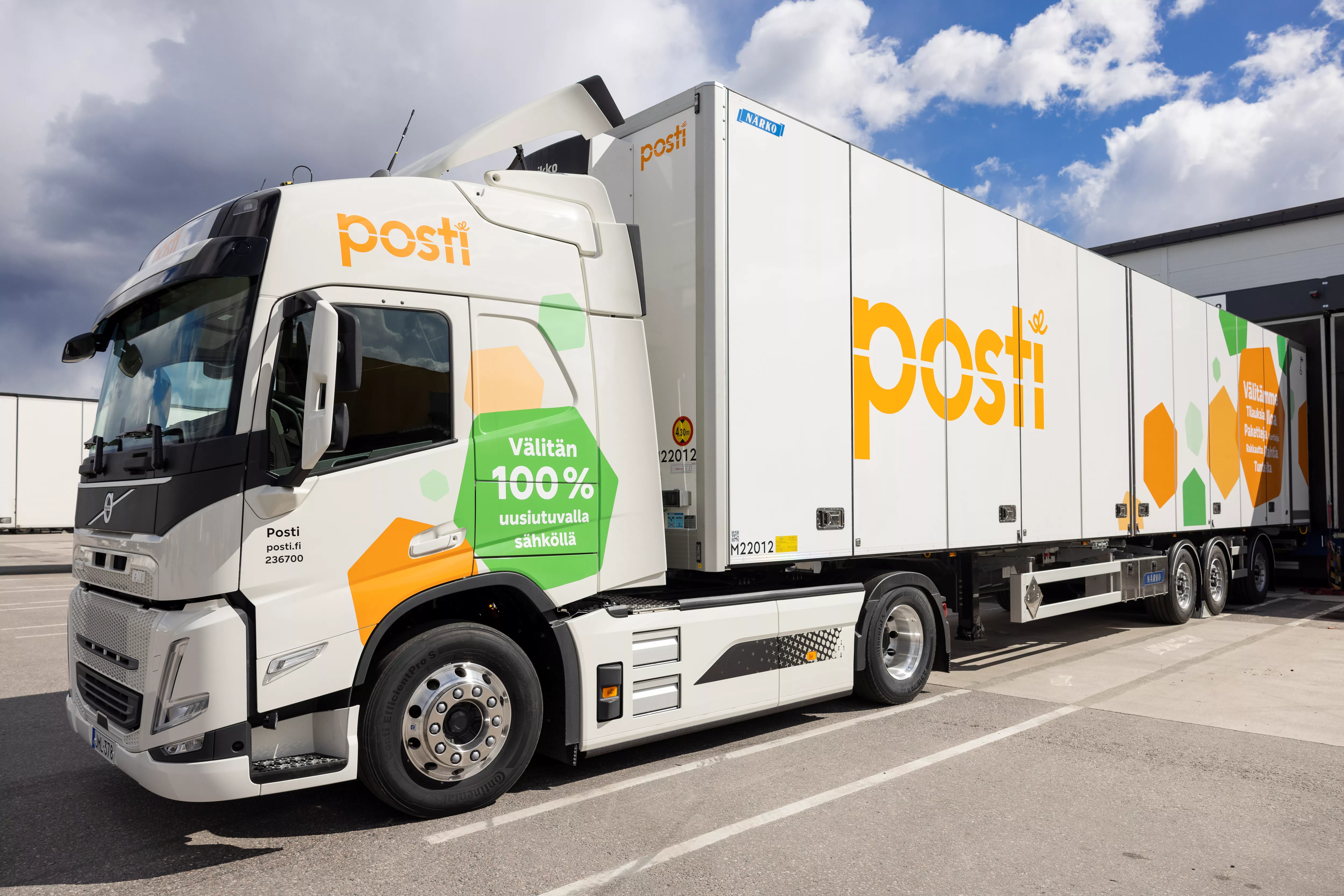 Posti goes electric also in heavy fleet - first electric truck into use