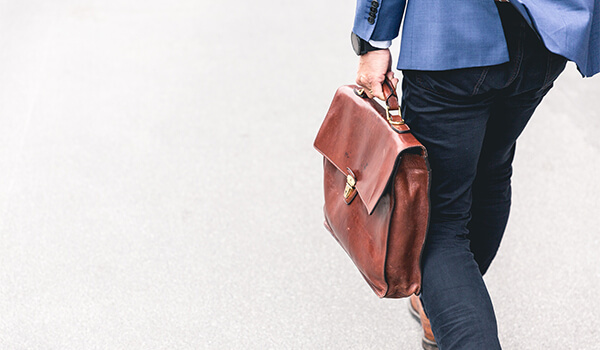 Get Your Business's Travel on Track: Managing Corporate Travel 2022