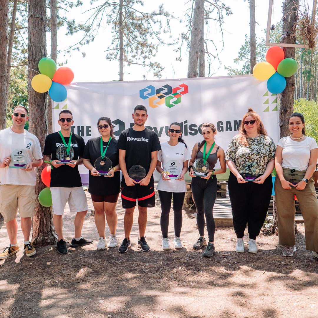 team-working-on-a-big-table