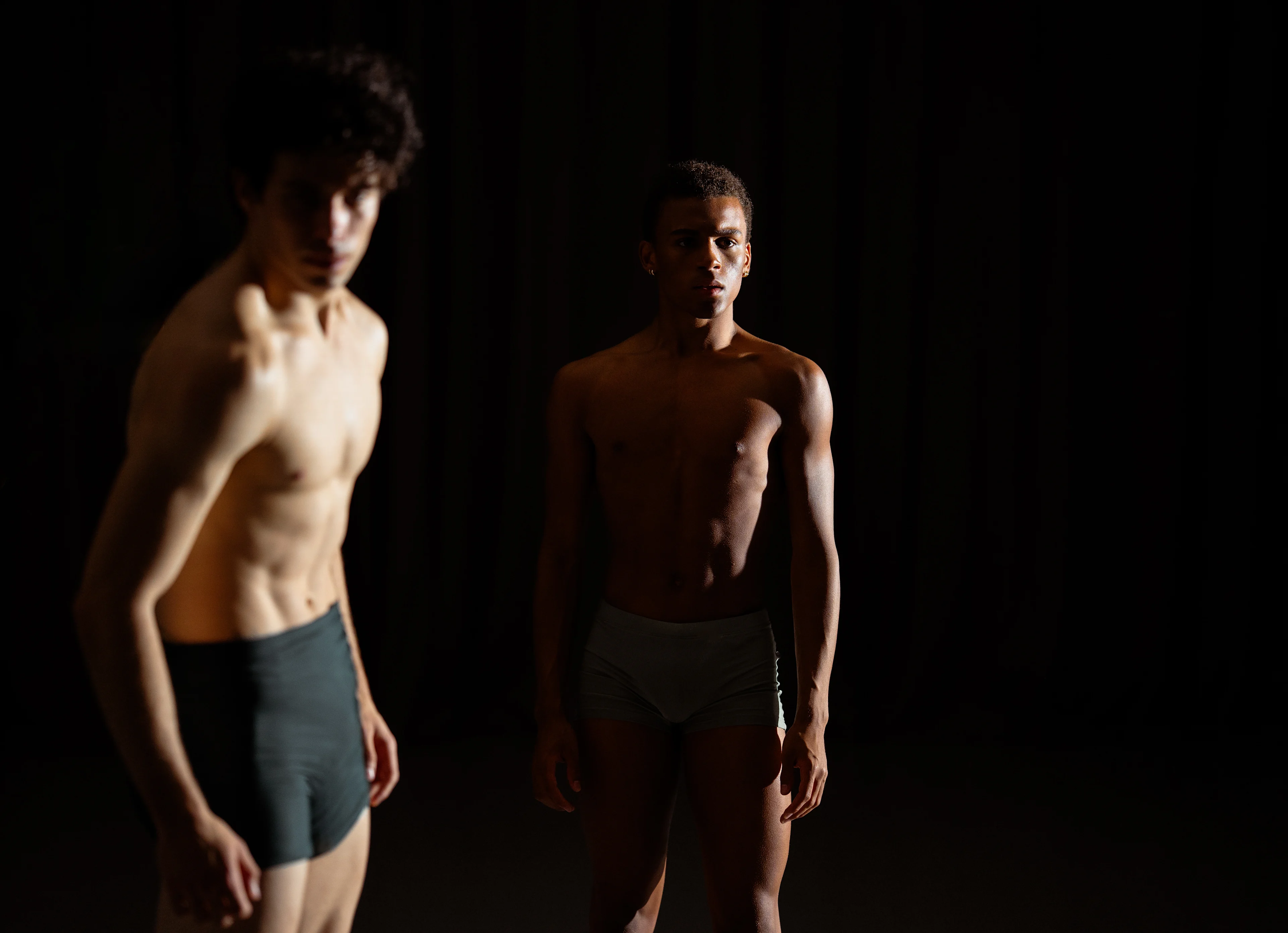 About REDs in dancers