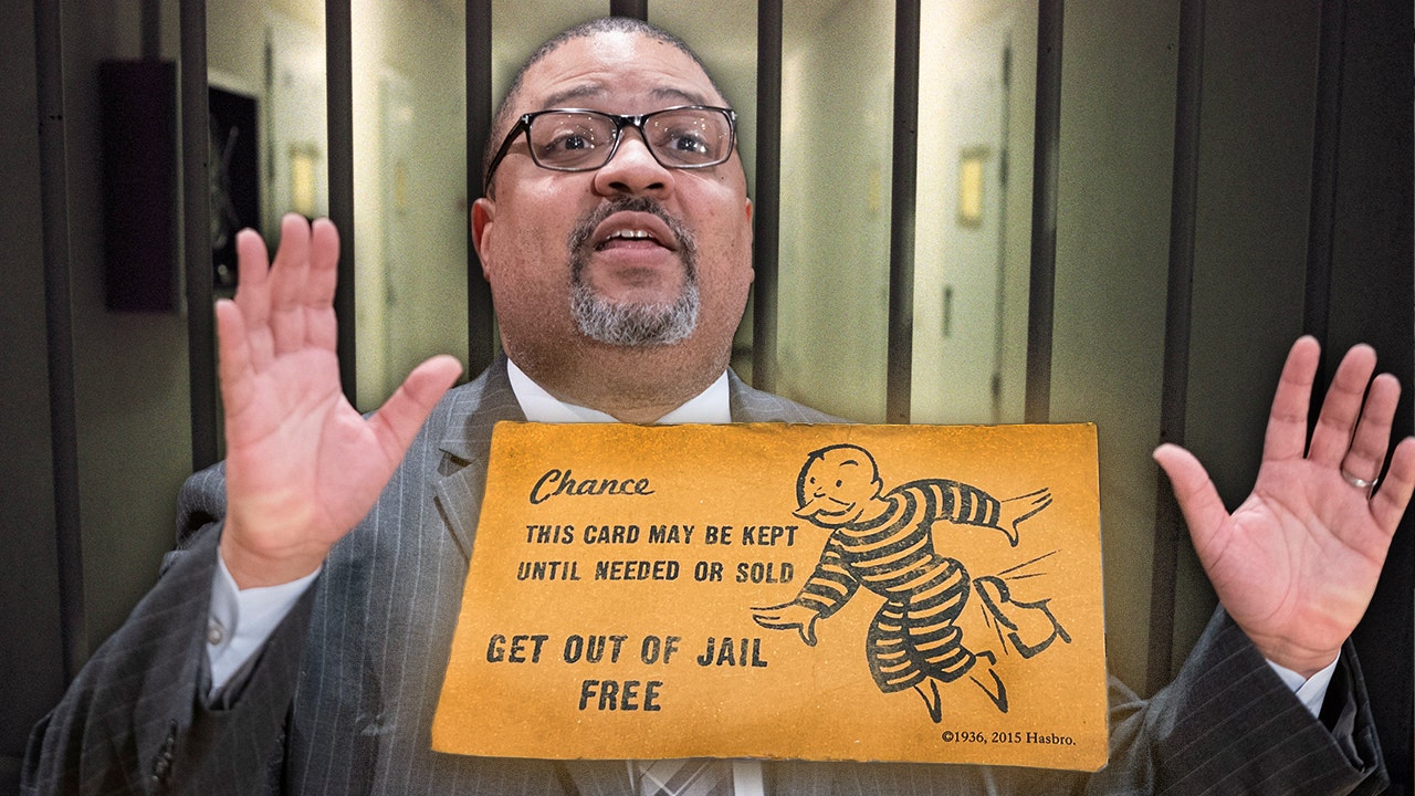 Alvin Bragg promises not to prosecute theft to establish 'racial equity' balance: 'Crime of poverty'