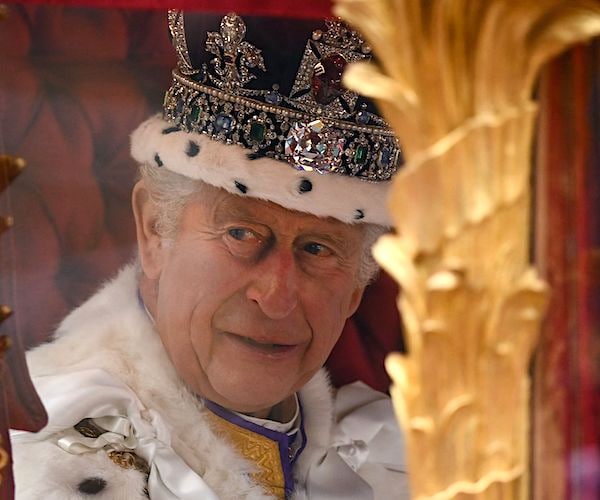 Trump Hails New King, Queen, Says Biden 'Insulted' UK Skipping Coronation