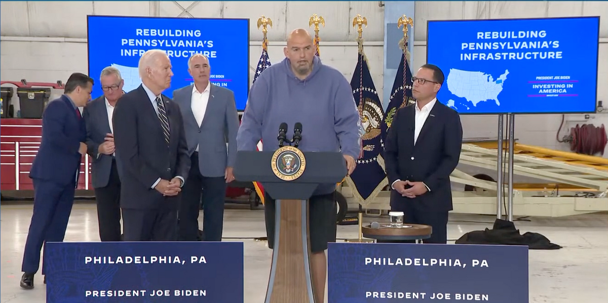Video: Sen. Fetterman struggles with words, wears hoodie, shorts to I-95 rebuilding event with President Biden
