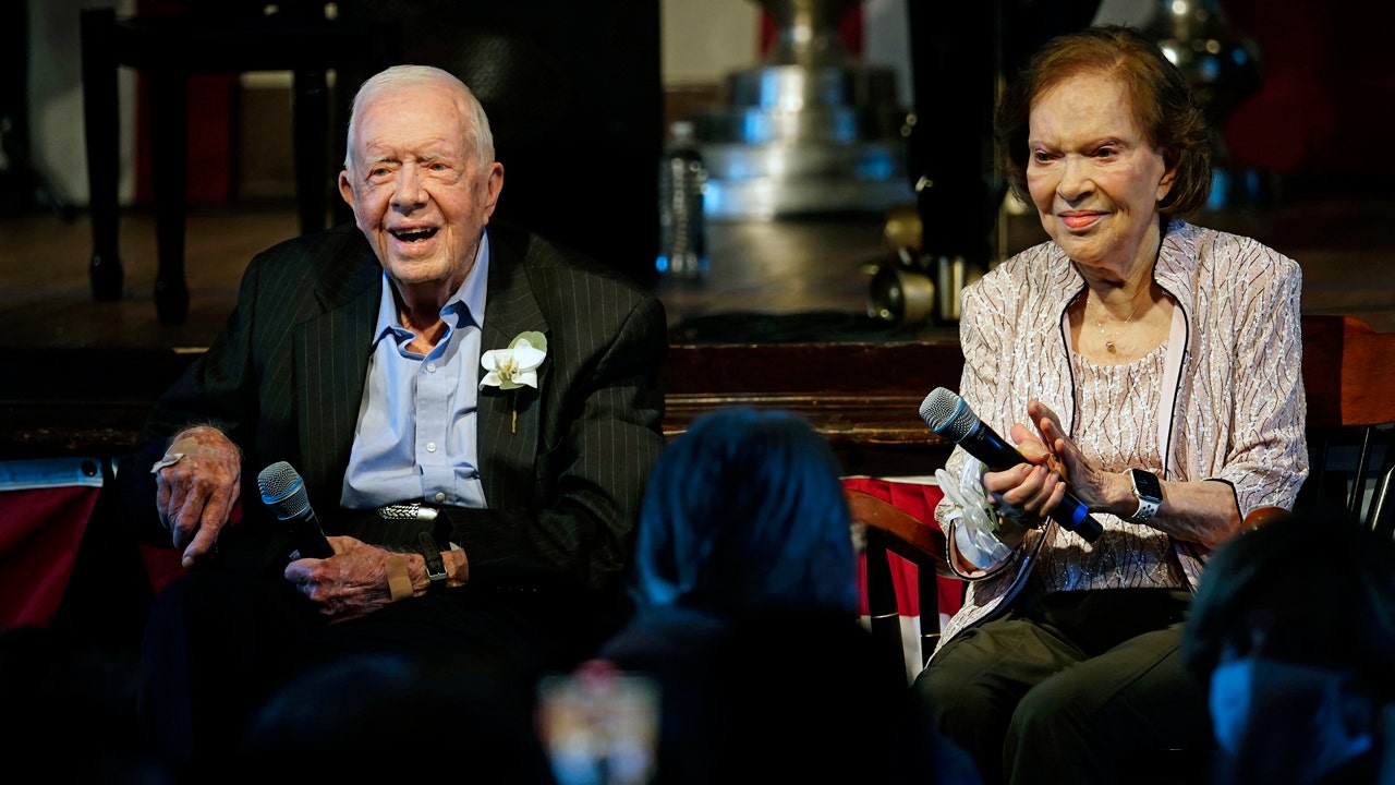 First lady Rosalynn Carter has dementia, family reveals
