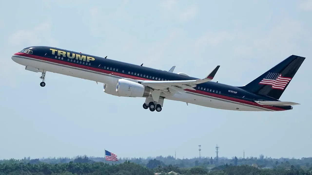 'Trump Force One' lands in New York ahead of former president's day in court