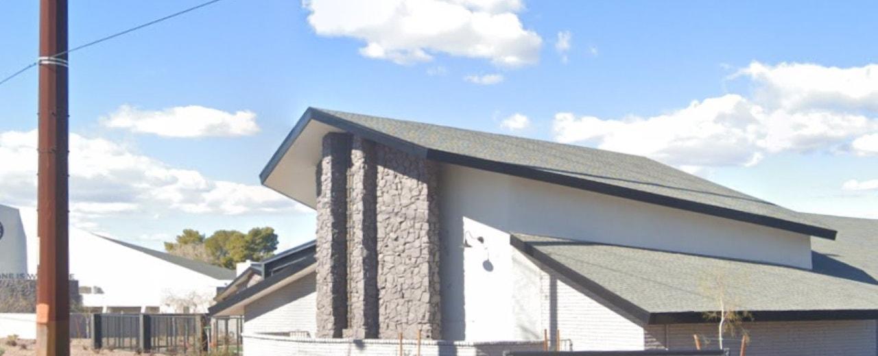 Arizona man arrested for baptizing himself naked in church fountain