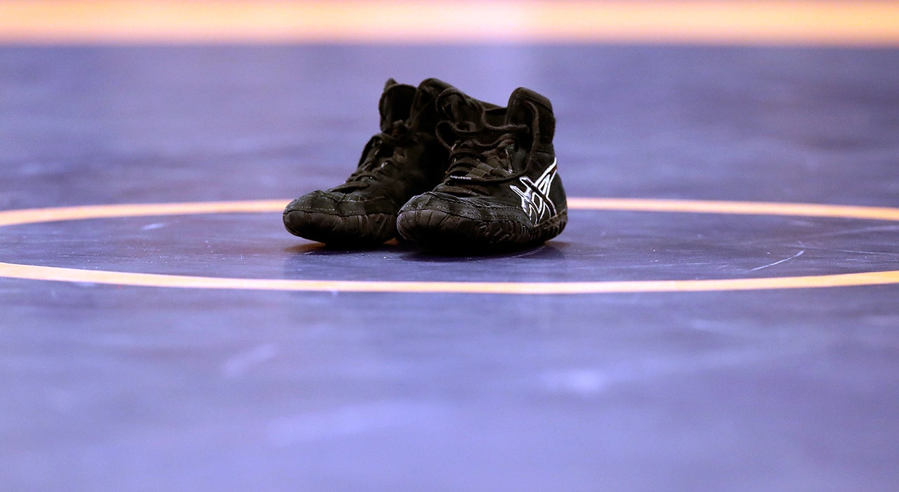 Illinois youth wrestler sucker punches opponent after losing match, police launch probe