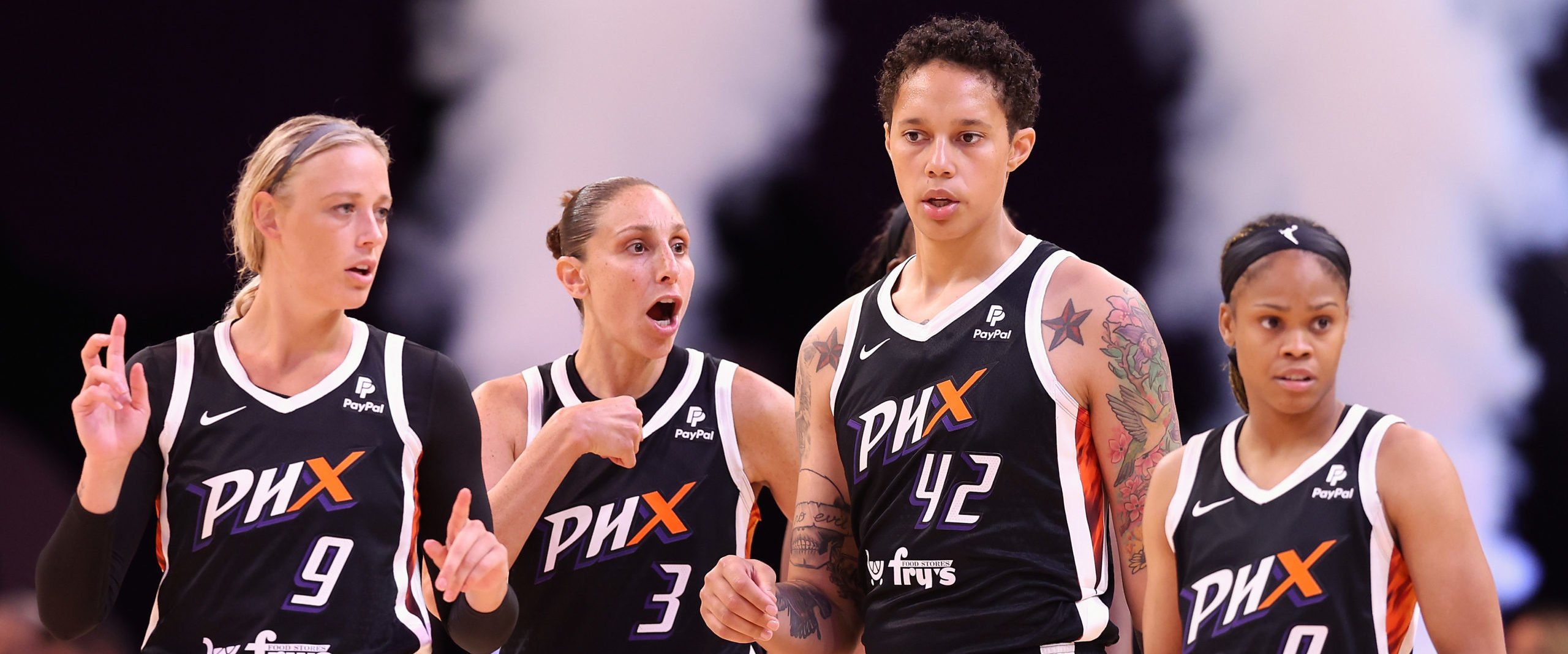 Brittney Griner And Teammates Reportedly Harassed At U.S. Airport