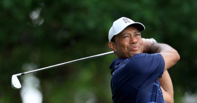 Tiger Woods Ties Record for Most Consecutive Cuts Made at Masters