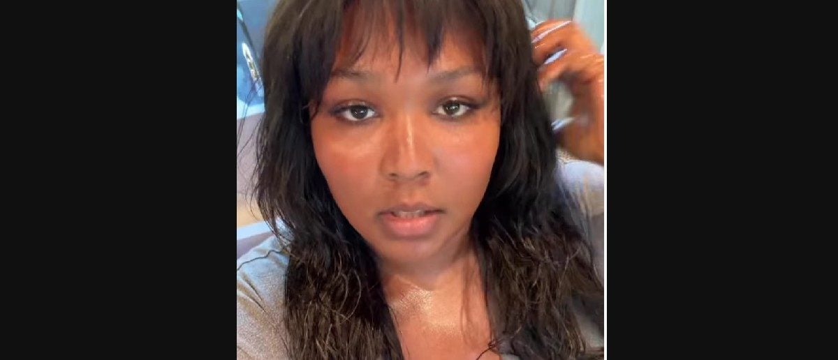 ‘I Am The Beauty Standard,’ Lizzo Declares In New Video