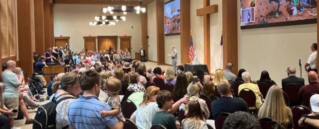 VIDEO: 1K Attend Kirk Cameron Read Aloud at Billy Graham Library