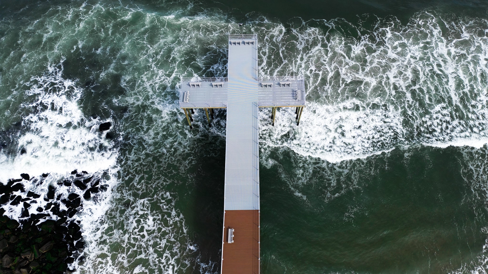 New Jersey shore town offers boardwalk in shape of the cross despite criticism: 'Can't hide our faith'