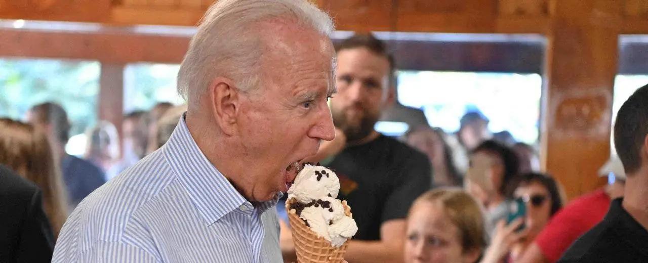 Biden bizarrely ends Connecticut speech with 'God Save the Queen,' sparking uproar: 'Truly incapacitated'