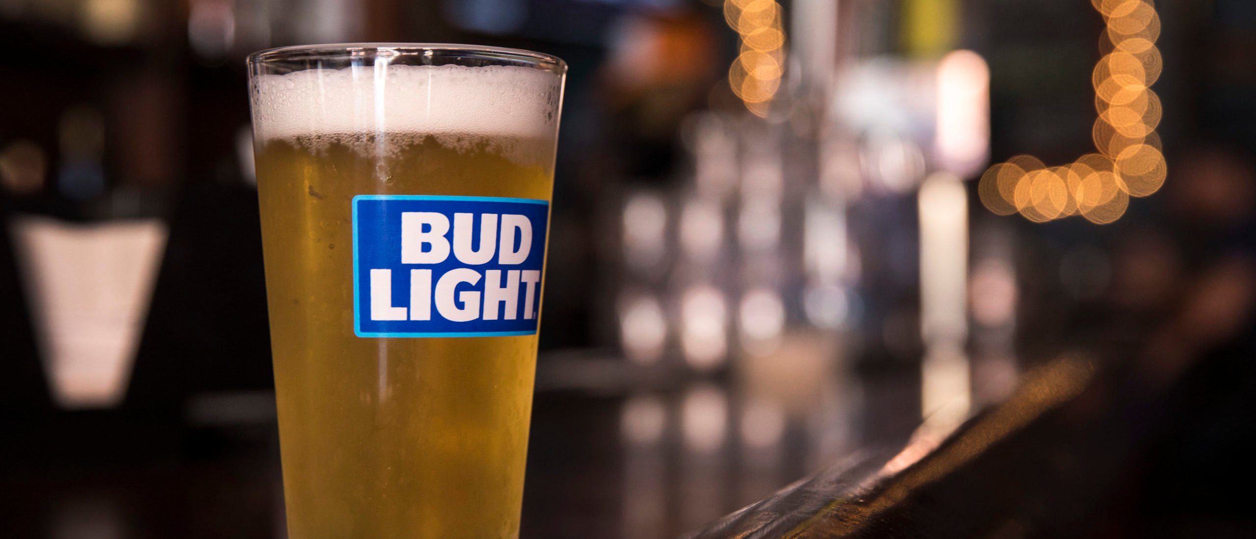 REPORT: Bud Light Gives Distributors Free Beer To Apologize For Dylan Mulvaney Fiasco