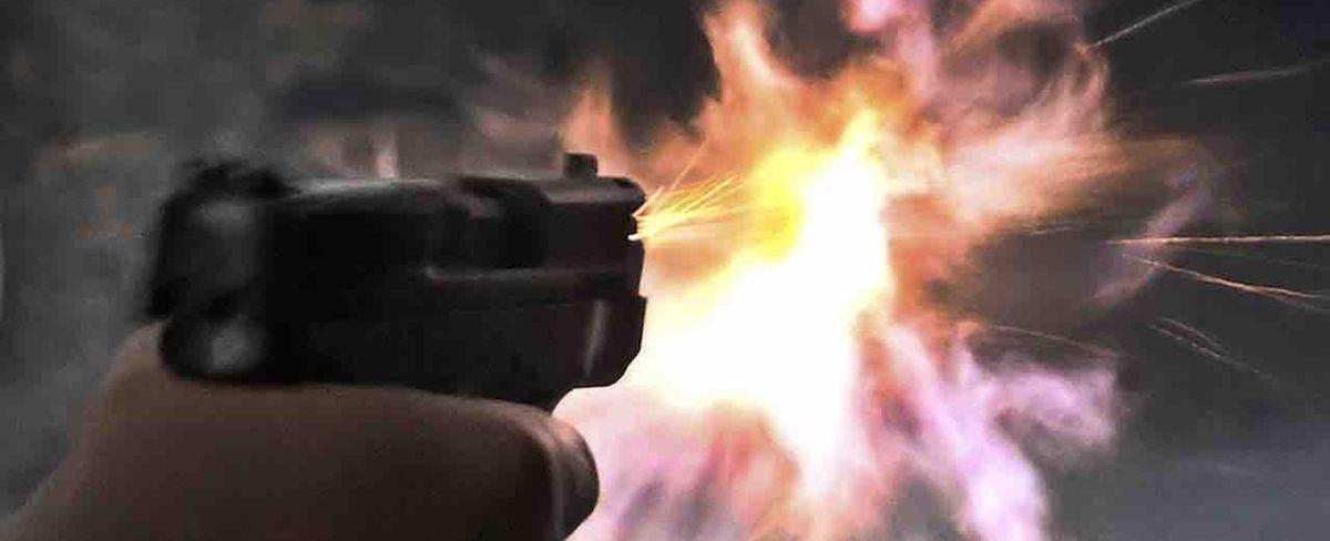 Chicago concealed carrier shoots 18-year-old male trying to break into business