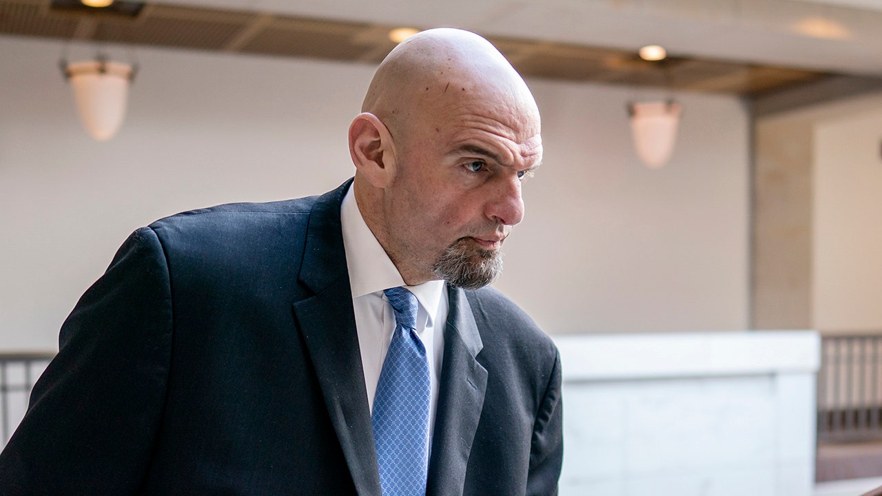 Fetterman raises eyebrows with choppy opening statement in Senate return: 'Frightening'