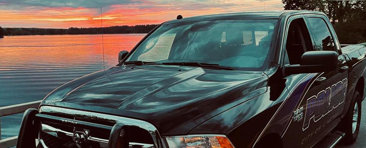 Two Wisconsin police officers killed during traffic stop