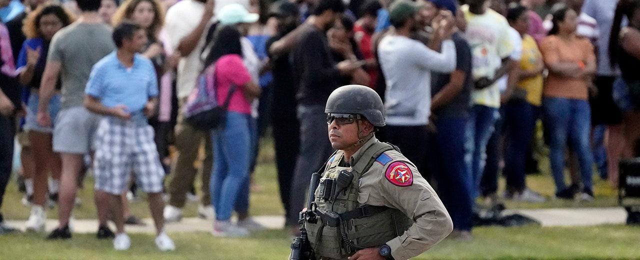 Cop who took down Texas gunman made frantic call for help moments before engaging shooter