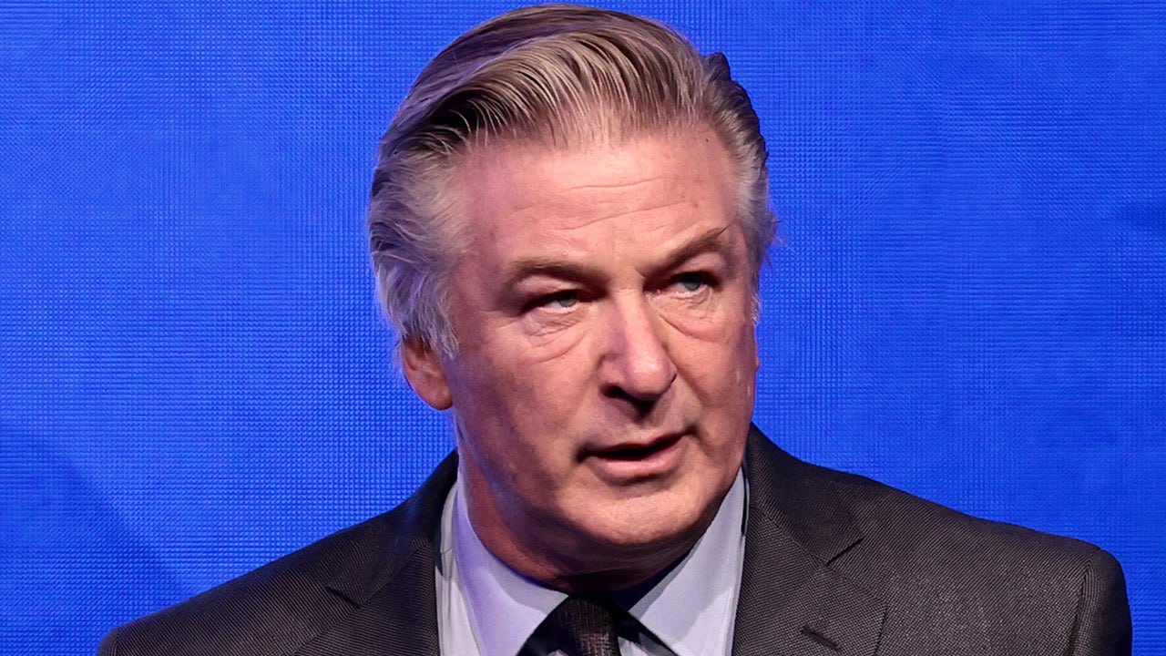 Alec Baldwin's criminal charges for fatal 'Rust' shooting to be dropped: lawyers