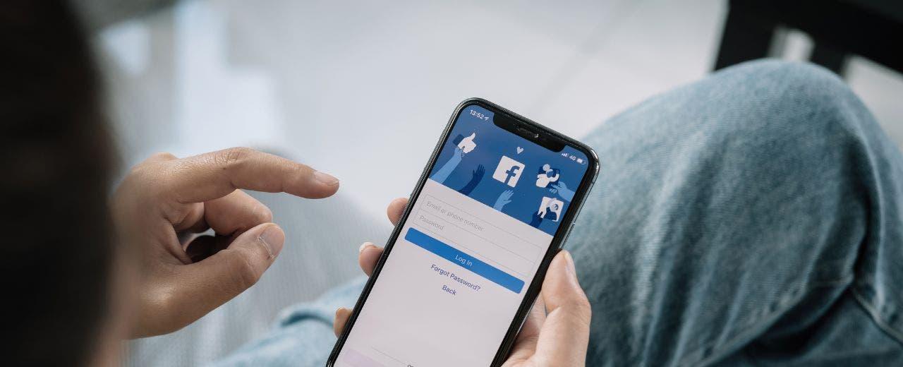 Don’t fall for that 'look who died' Facebook message trap
