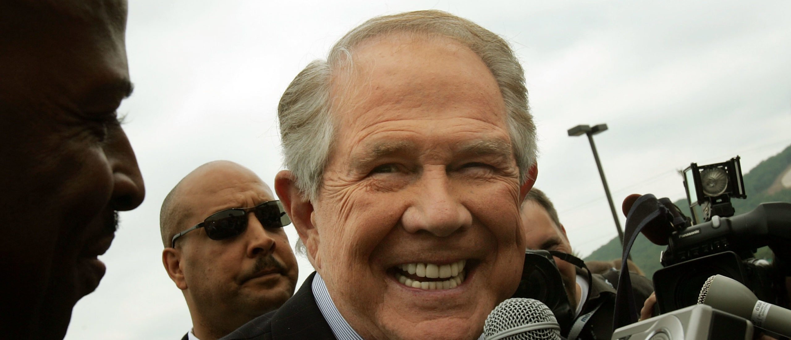 Pat Robertson Dead At 93