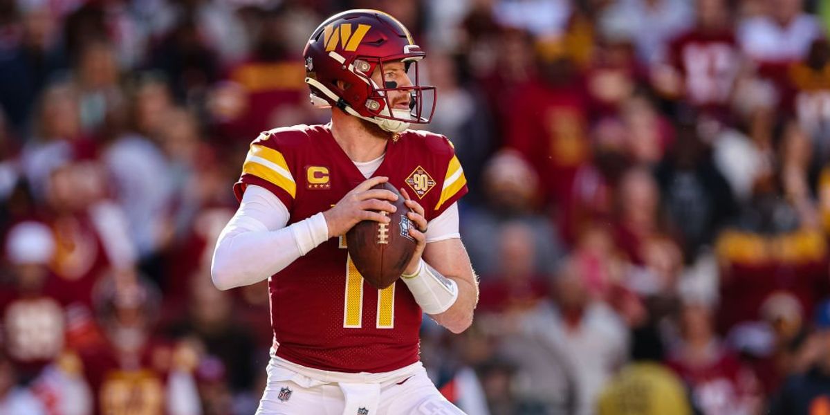 Carson Wentz posts dead bear hunting photo, outrage erupts