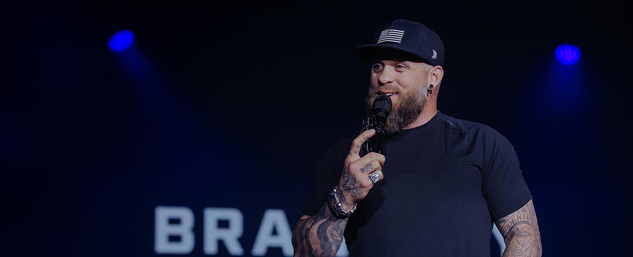 Country star Brantley Gilbert rejects Bud Light tossed to him onstage: 'F--- that!'