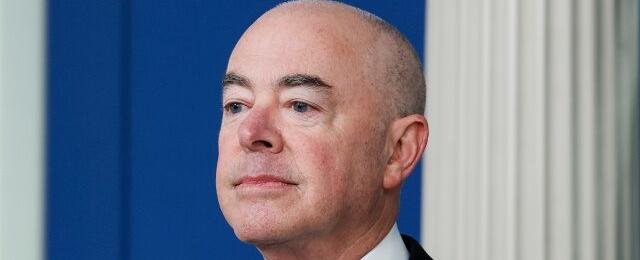 Impeaching Mayorkas Gains Momentum Among Key House Republicans