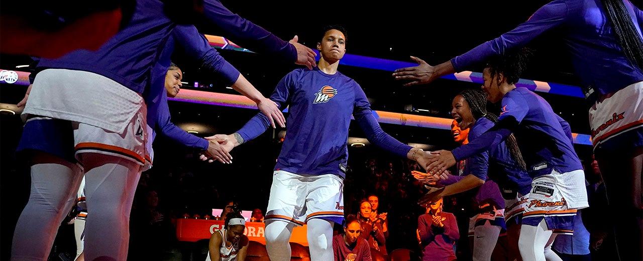 Brittney Griner plays in first game since detainment, says hearing national anthem 'definitely hit different'