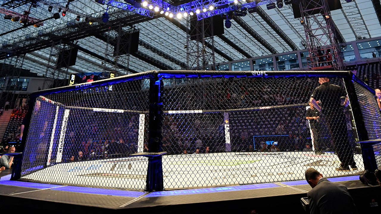 Up-and-coming MMA star Shalie Lipp, 21, dies in car crash