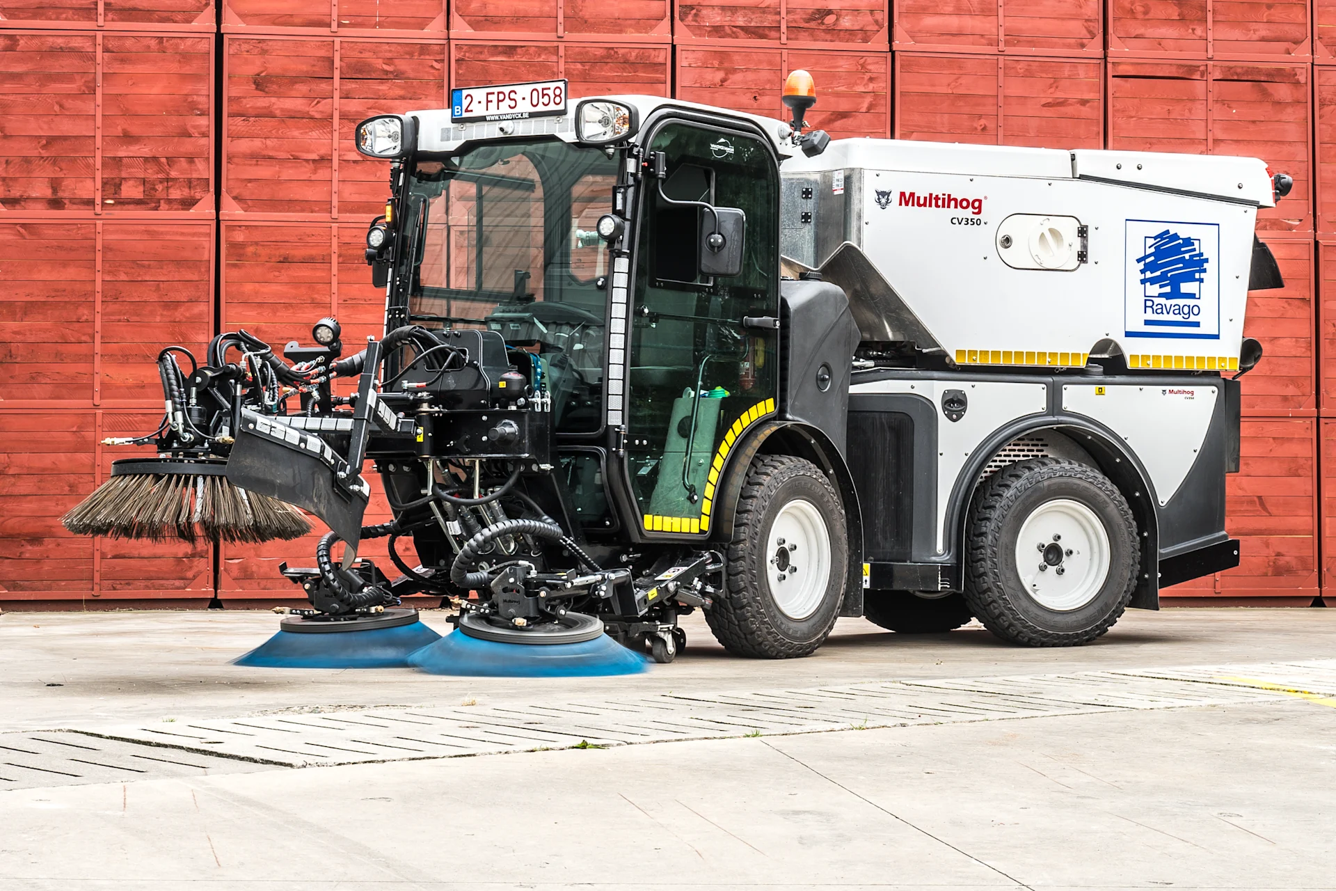 Road sweeper Road sweeper