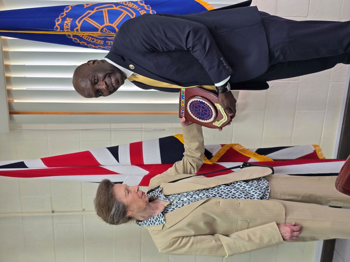 Deputy Executive Director of the RSS Atlee Rodney, presented Her Royal Highness The Princess Royal Princess Anne, with a plaque on behalf of the organisation