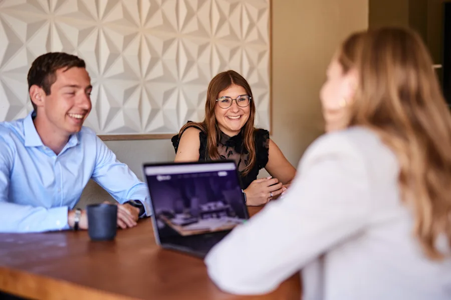 2023-06-06 BECRUIT SPARK 18