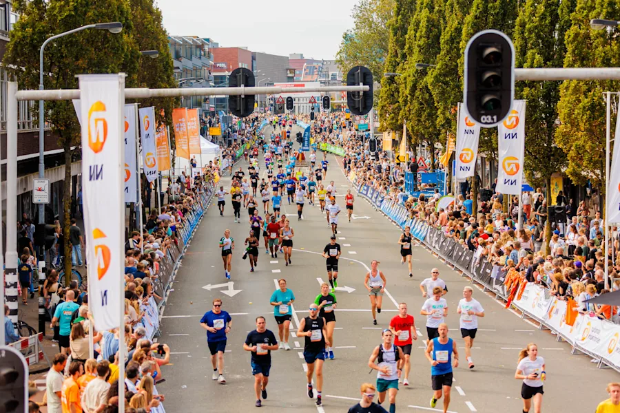 Dam tot Damloop