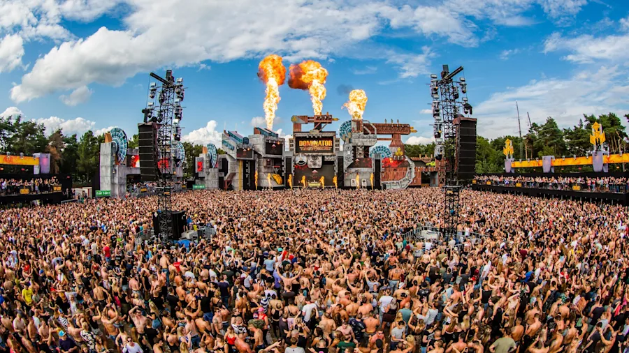 Dominator