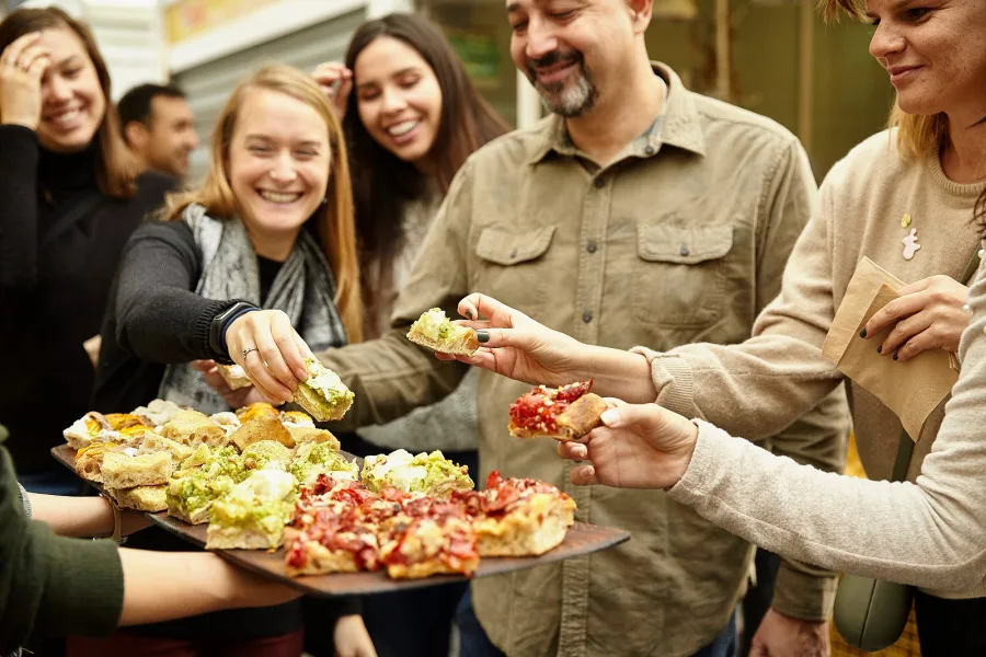 Taste Roman-style pizza by the slice from a family-run hidden gem on Campo de' Fiori.