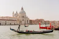 Venice in a Day With St. Mark's Basilica, Doge's Palace, & Gondola Ride