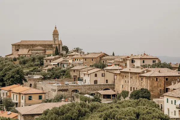 What are some great day trips to take from Florence?
